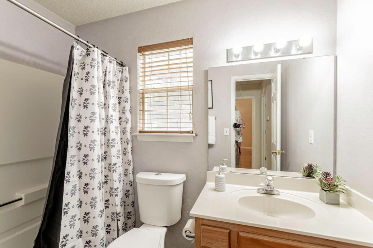 Aerie Oaks Cottage-5Min To Lake, 20Min To Columbia Lexington Esterno foto