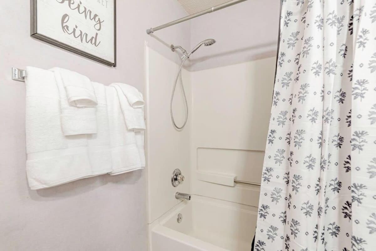 Aerie Oaks Cottage-5Min To Lake, 20Min To Columbia Lexington Esterno foto