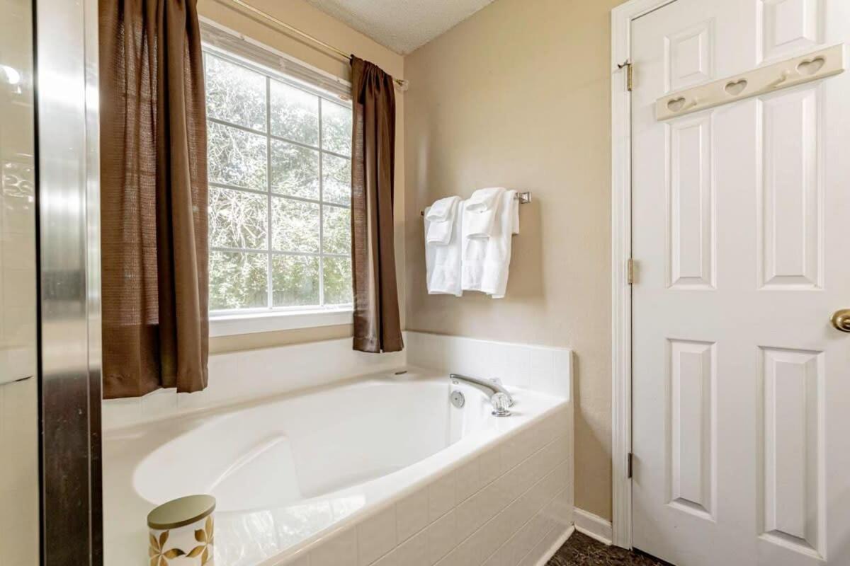Aerie Oaks Cottage-5Min To Lake, 20Min To Columbia Lexington Esterno foto