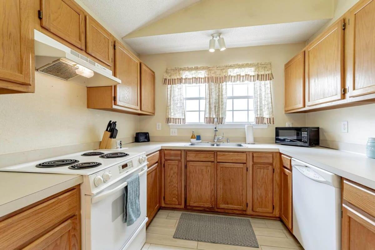 Aerie Oaks Cottage-5Min To Lake, 20Min To Columbia Lexington Esterno foto